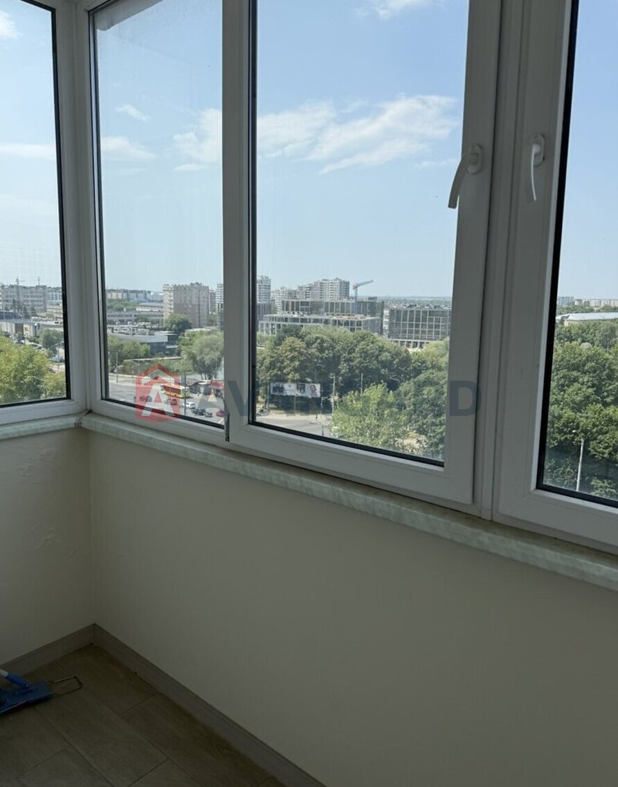 2 ����. ��������, 73/-/- ��. �., 10/15 ���� ���� 8