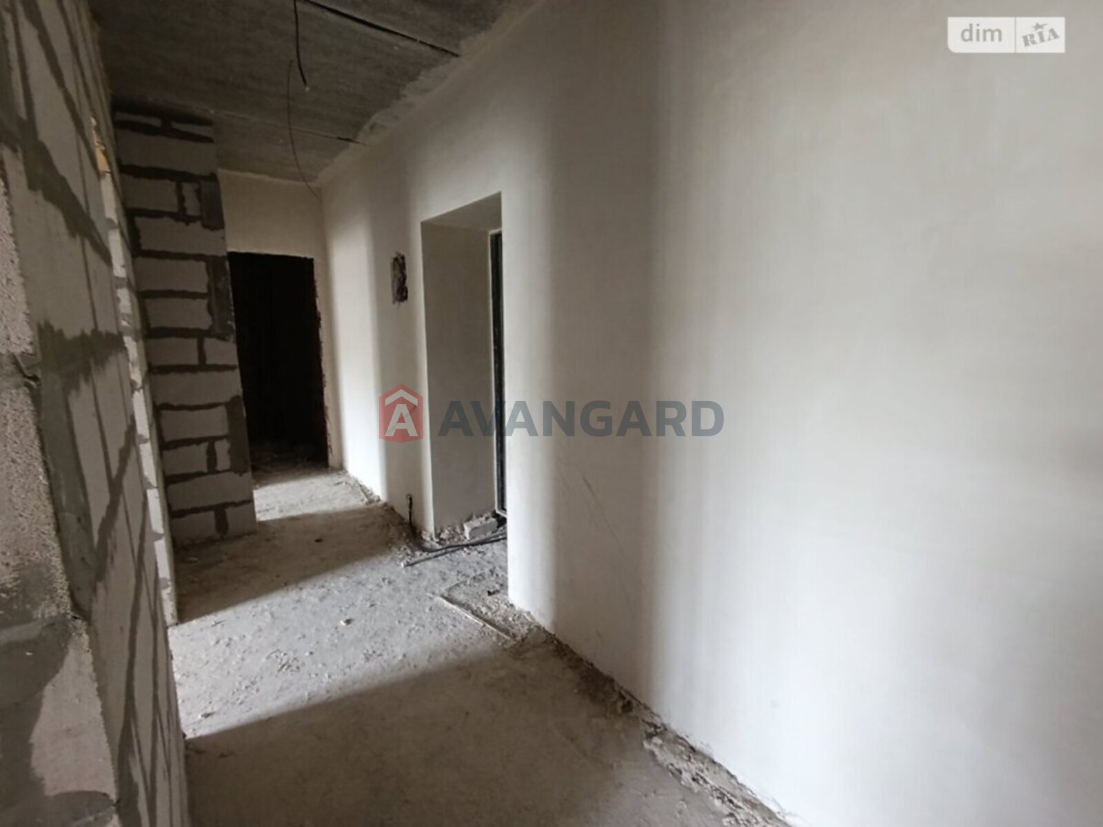 2 ��. ��������, 57/27/11 ��. �., 6/10 ������ ���� 9