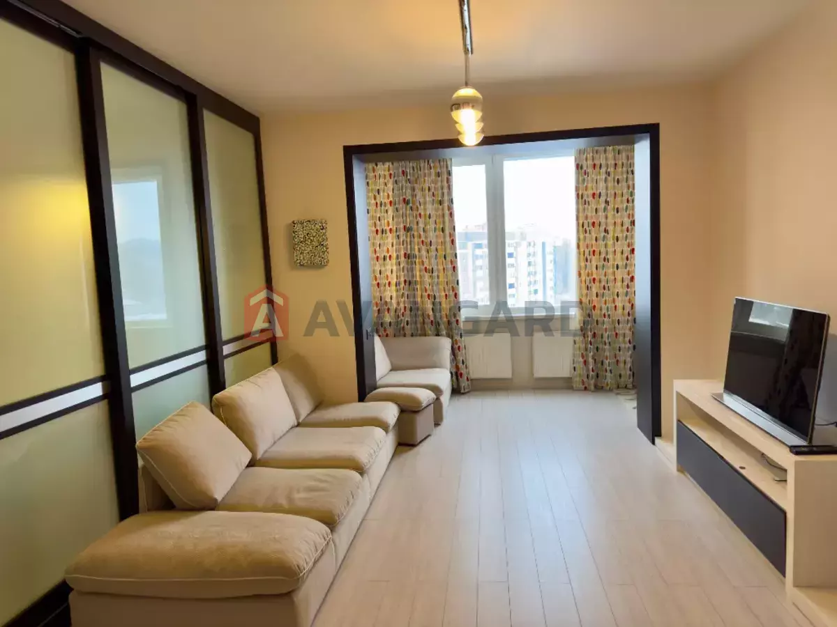 2 ��. ��������, 72/38/15 ��. �., 10/10 ������ ���� 21