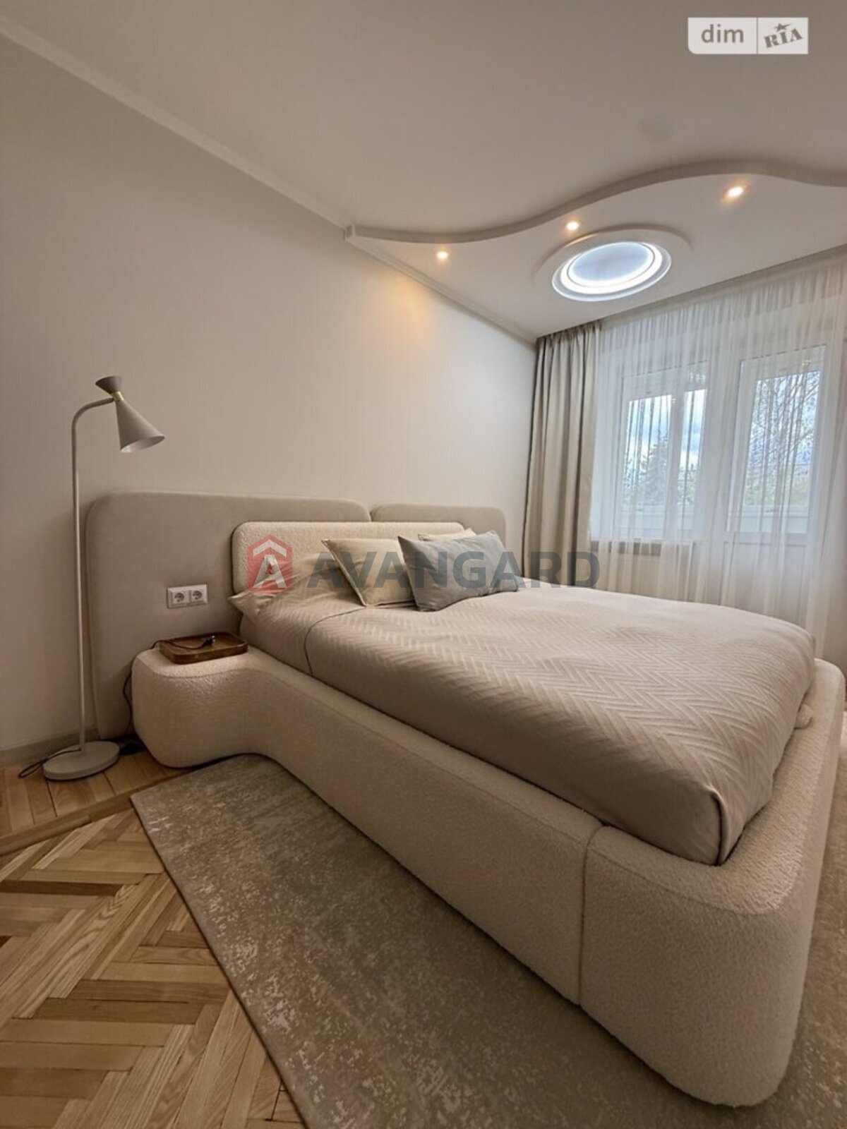 3 ����. ��������, 67/-/14 ��. �., 2/9 ���� ���� 6