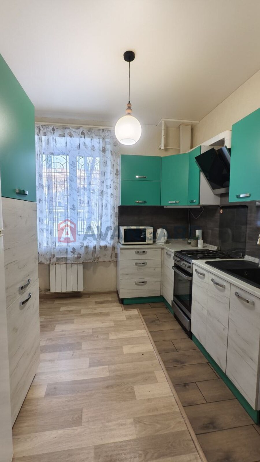 3 ��. ��������, 61/44/7 ��. �., 1/4 ������ ���� 15