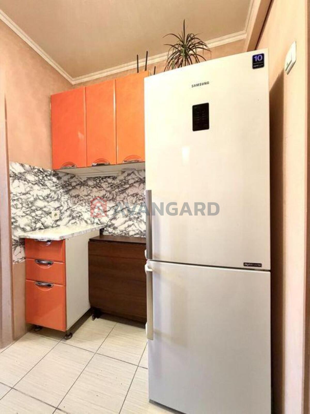 1 ��. ��������, 24/-/4 ��. �., 4/5 ������ ���� 7