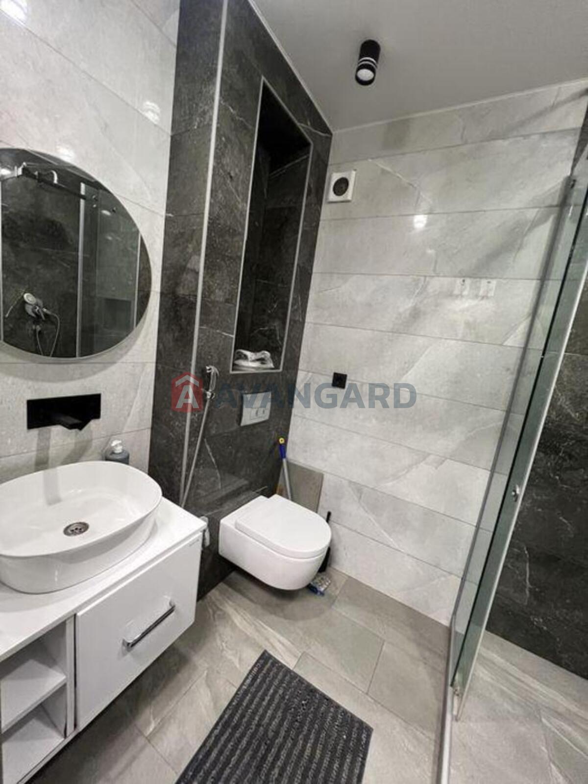 1 ��. ��������, 44/-/12 ��. �., 8/8 ������ ���� 8