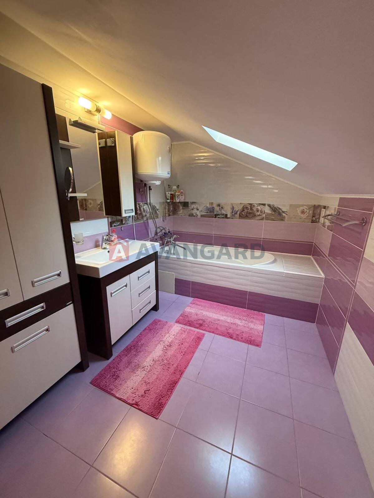 5 . , 150/90/12 . ., 3/3   8