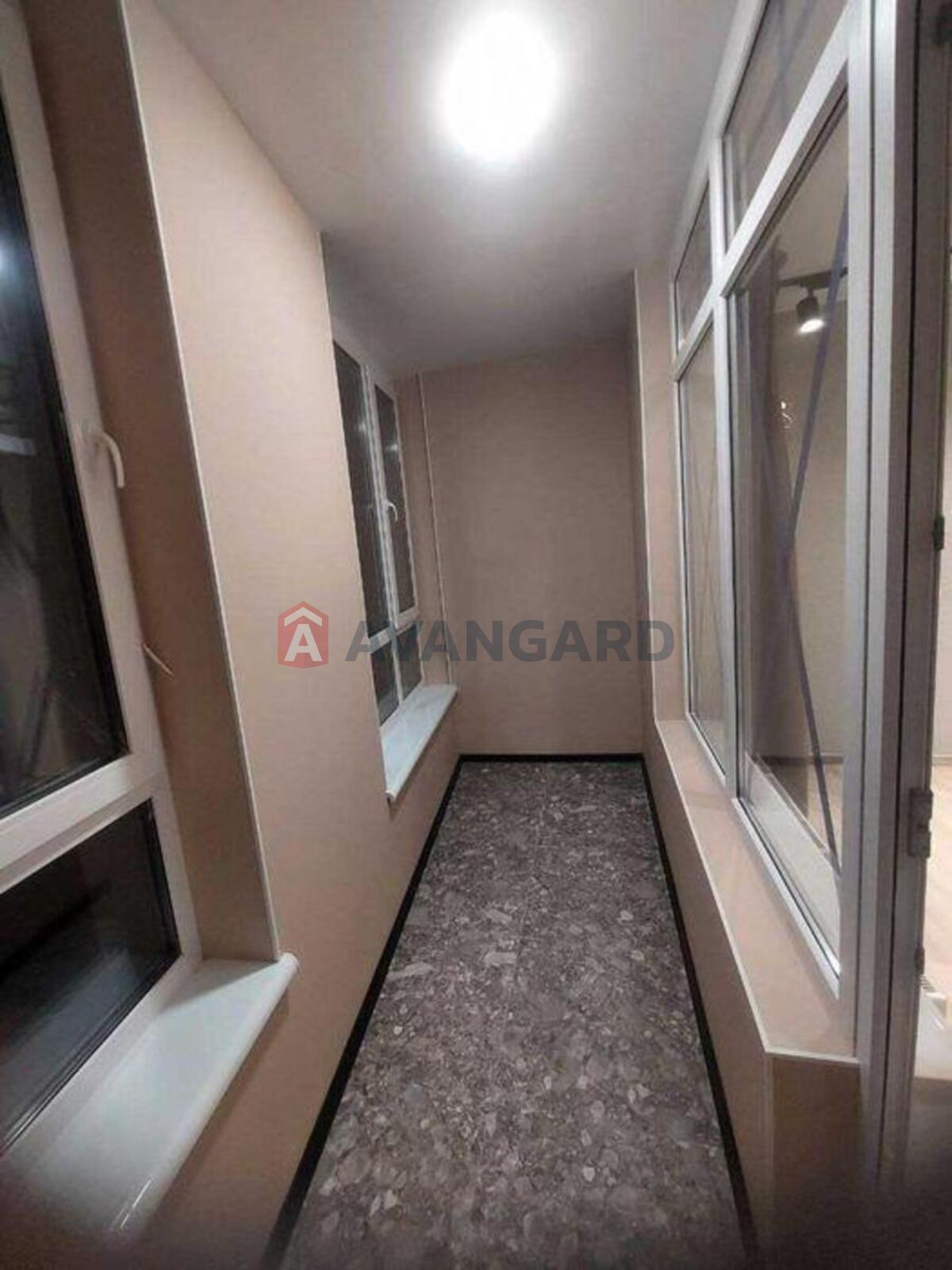 1 ��. ��������, 46/-/14 ��. �., 23/25 ������ ���� 18