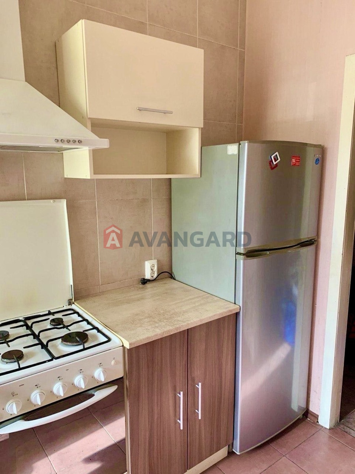 2 ��. ��������, 59/34/9 ��. �., 9/10 ������ ���� 8