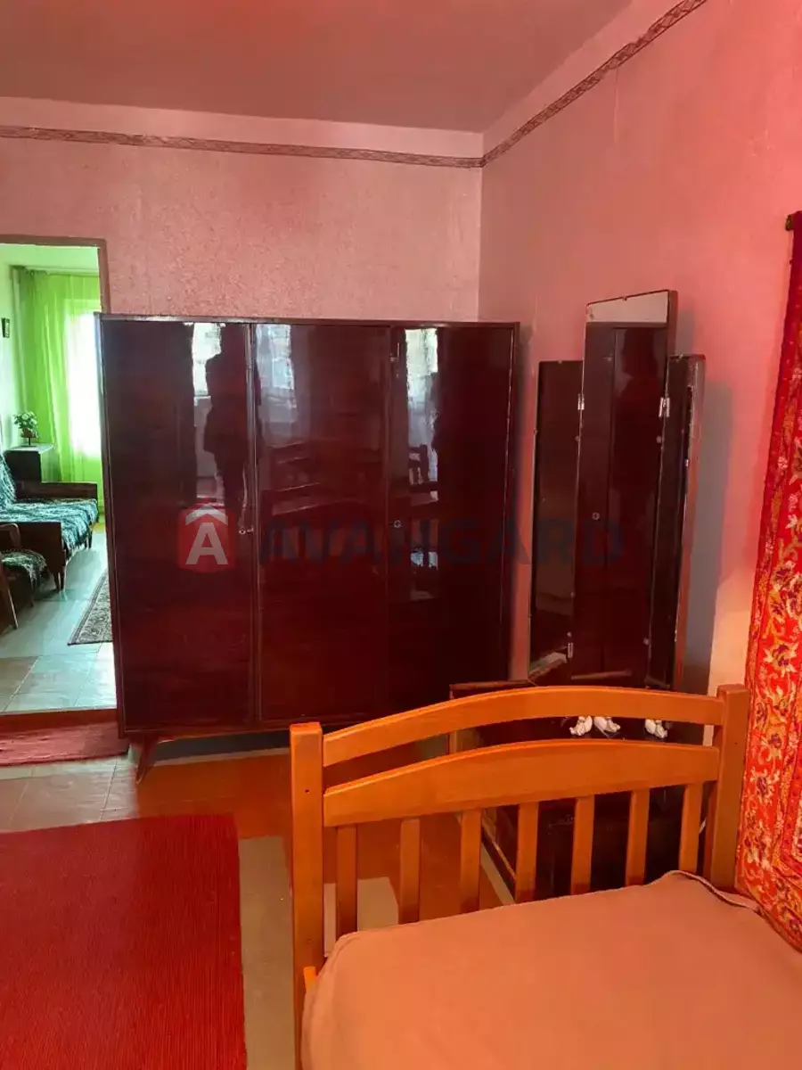 3 ��. ��������, 72/-/10 ��. �., 9/9 ������ ���� 6