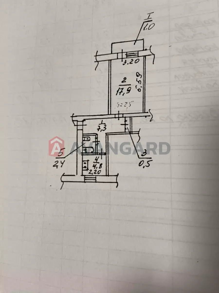 1 ��. ��������, 33/-/4 ��. �., 4/5 ������ ���� 3