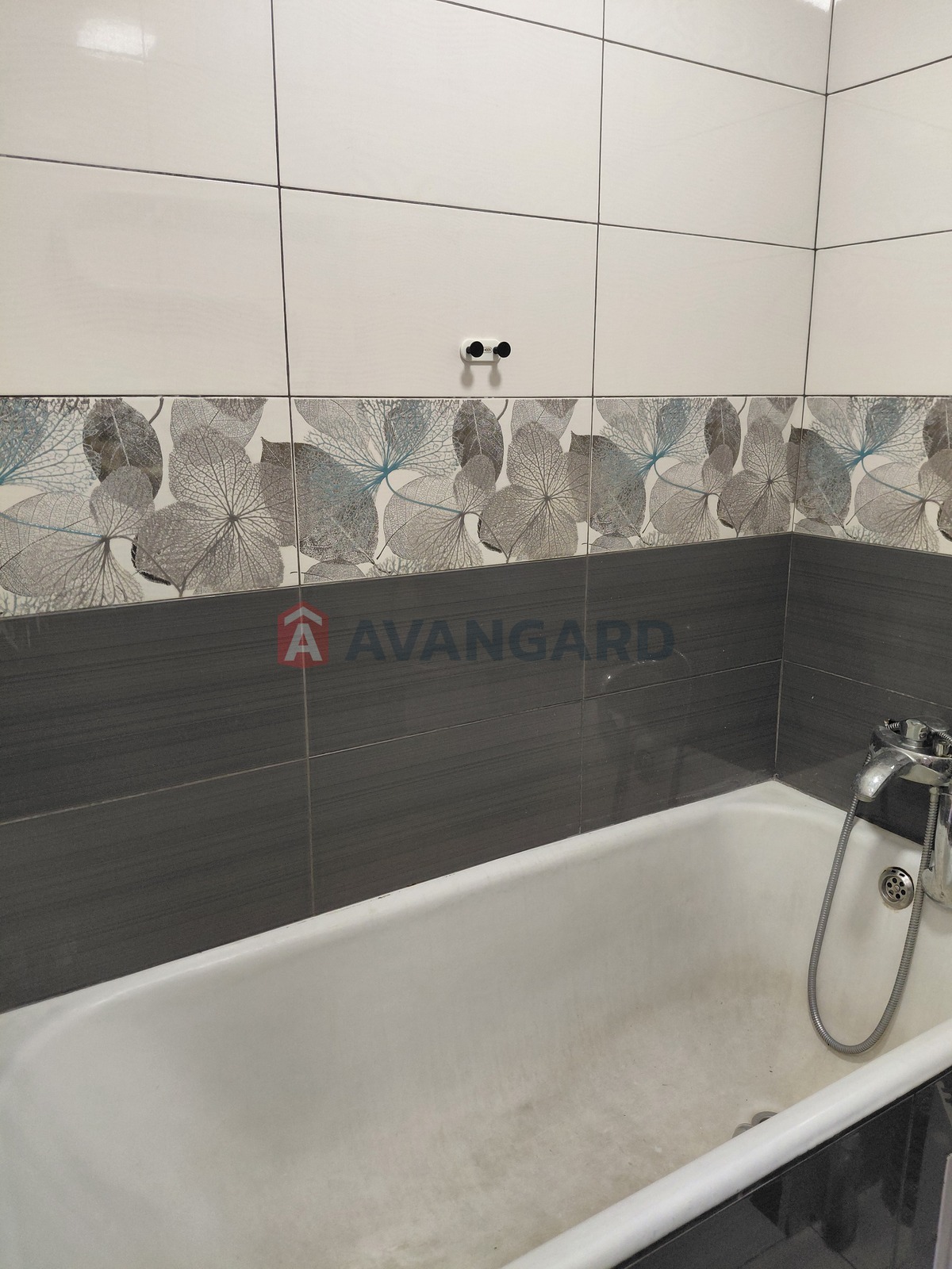 2 ��. ��������, 44/-/5 ��. �., 6/6 ������ ���� 8