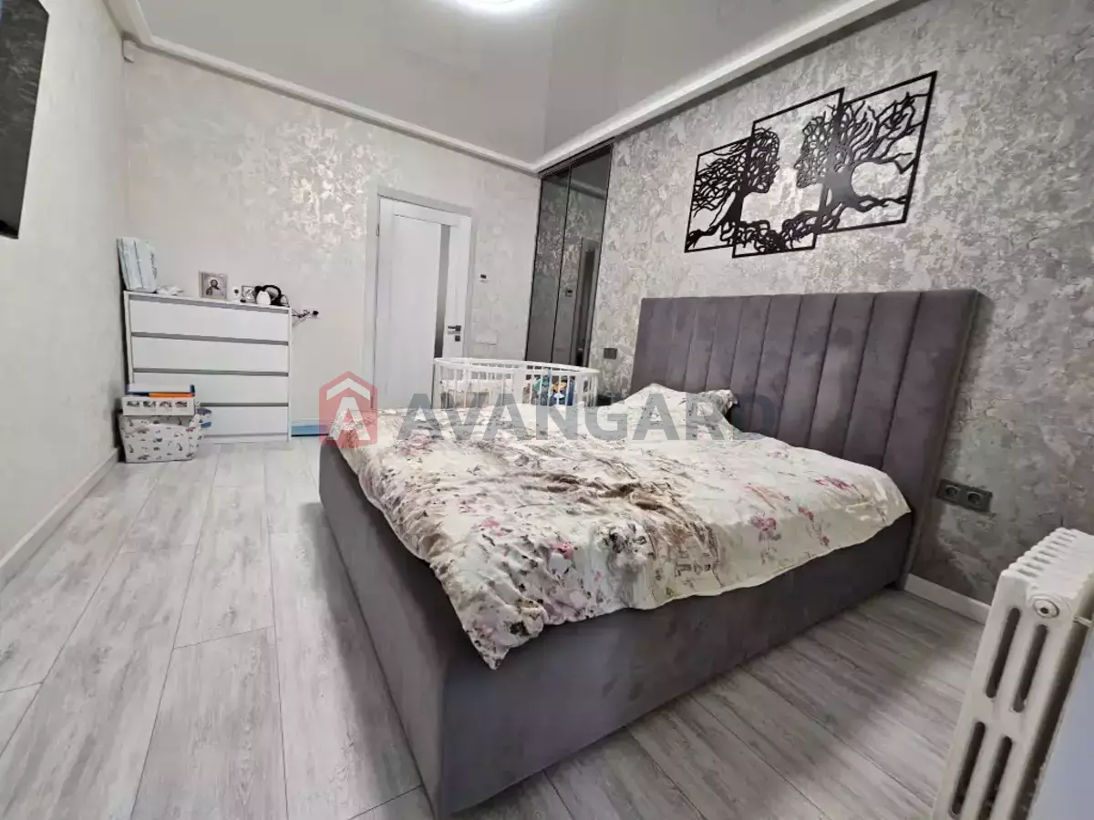 2 ��. ��������, 95/-/- ��. �., 9/11 ������ ���� 15