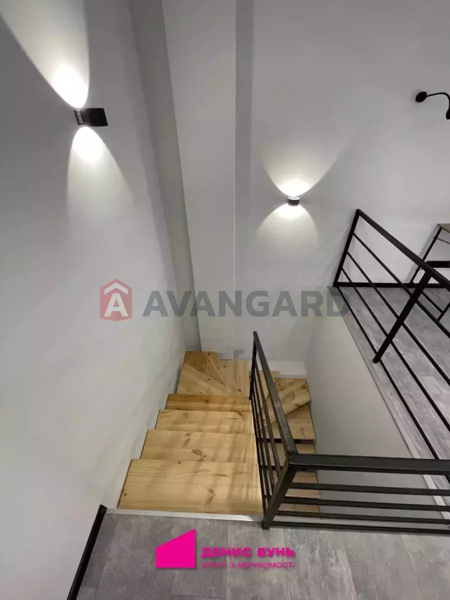 1 ��. ��������, 63/-/- ��. �., 5/5 ������ ���� 25