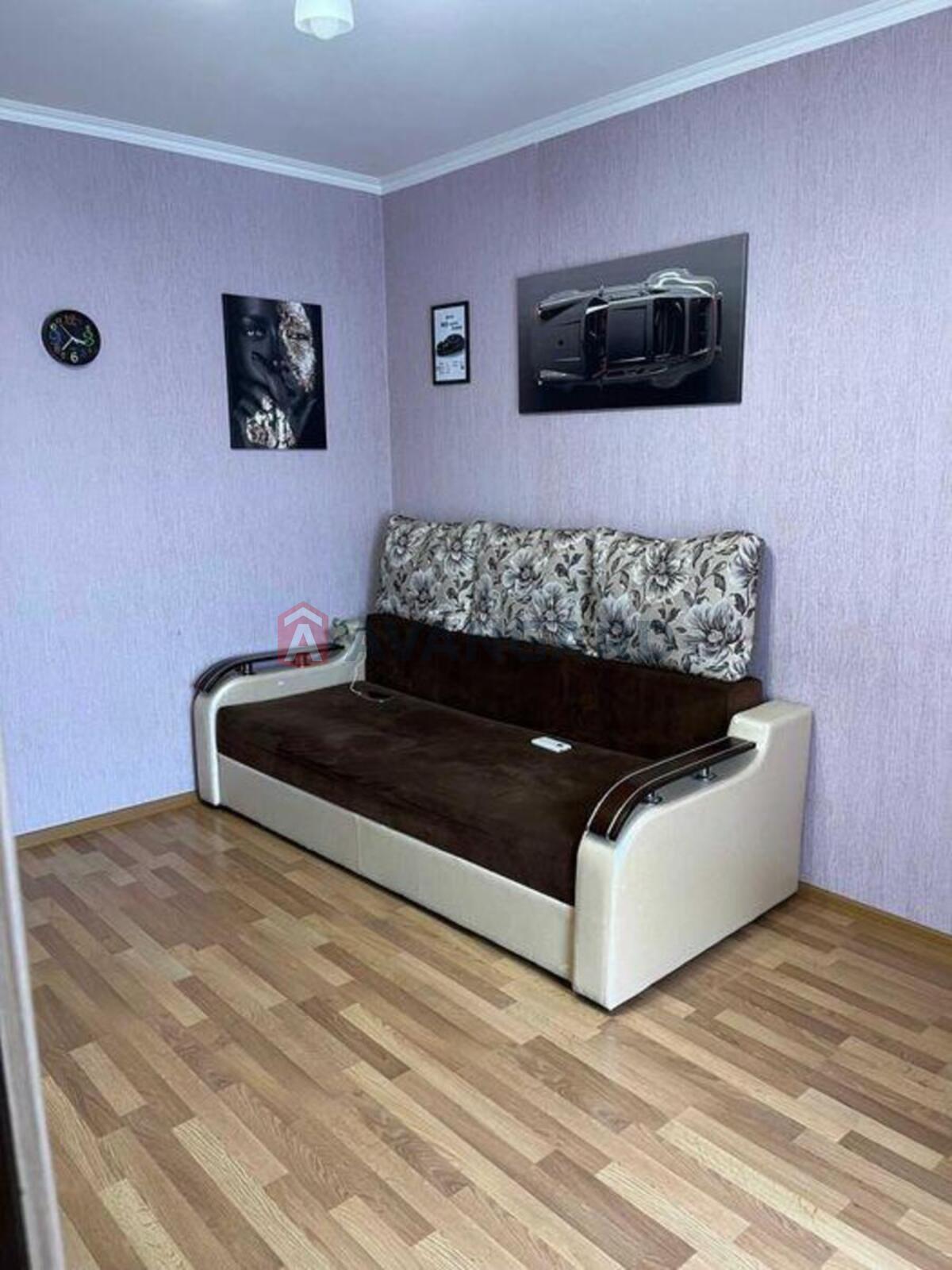 3 ��. ��������, 73/-/9 ��. �., 7/8 ������ ���� 11