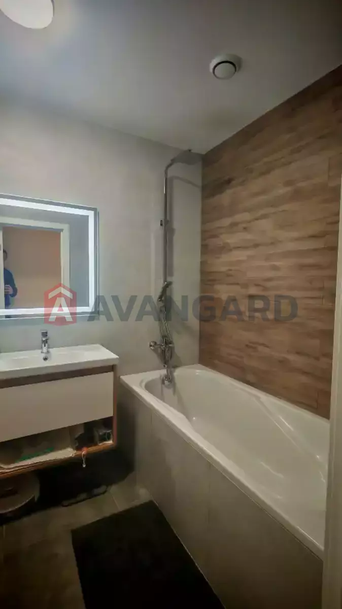 2 ��. ��������, 70/36/11 ��. �., 12/16 ������ ���� 16