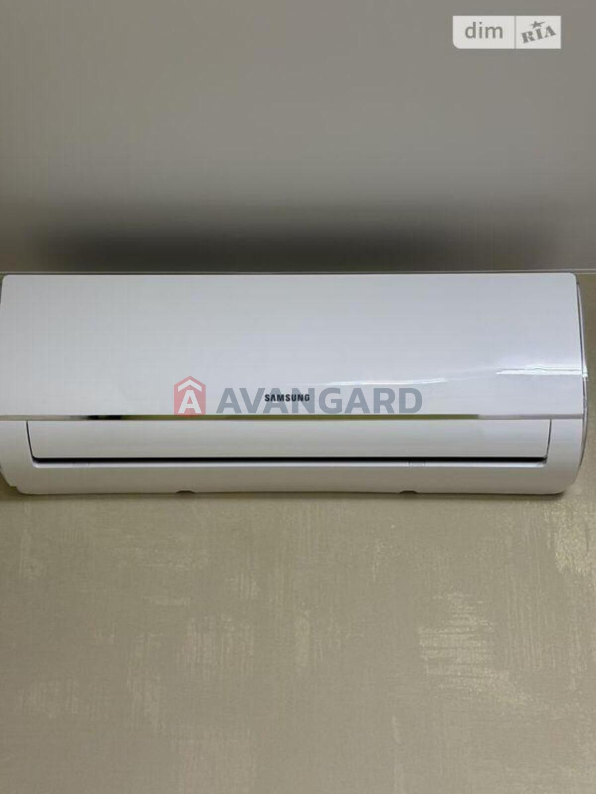 2 ��. ��������, 41/-/9 ��. �., 5/10 ������ ���� 12