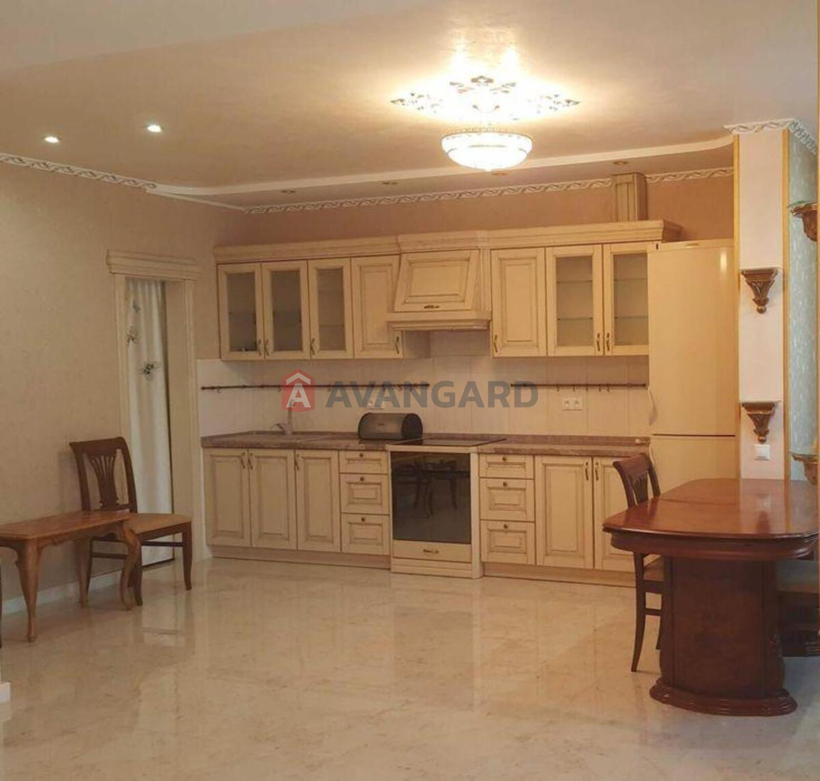 2 ��. ��������, 78/-/52 ��. �., 10/25 ������ ���� 19