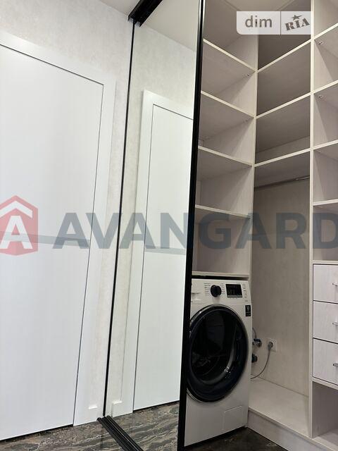 1 ��. ��������, 83/36.2/25 ��. �., 22/25 ������ ���� 20