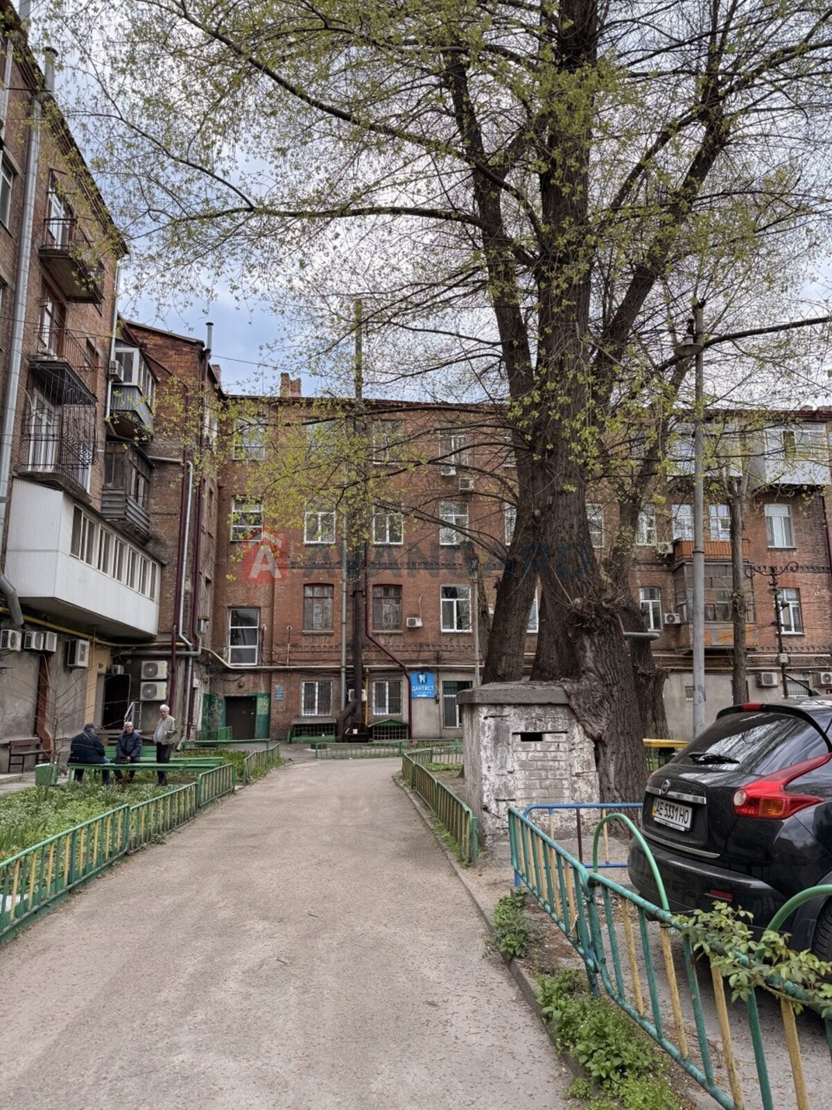 3 ��. ��������, 78/-/10 ��. �., 4/4 ������ ���� 5