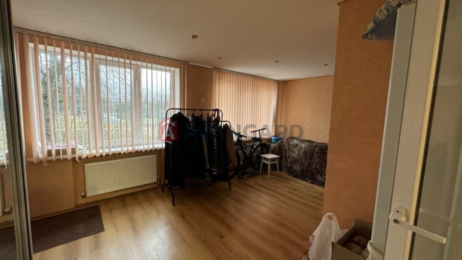 3 ��. ��������, 65/-/7 ��. �., 1/5 ������ ���� 6