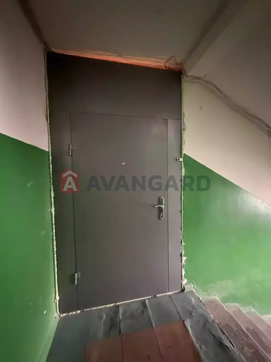 3 ����. ��������, 65/-/8 ��. �., 7/9 ���� ���� 23