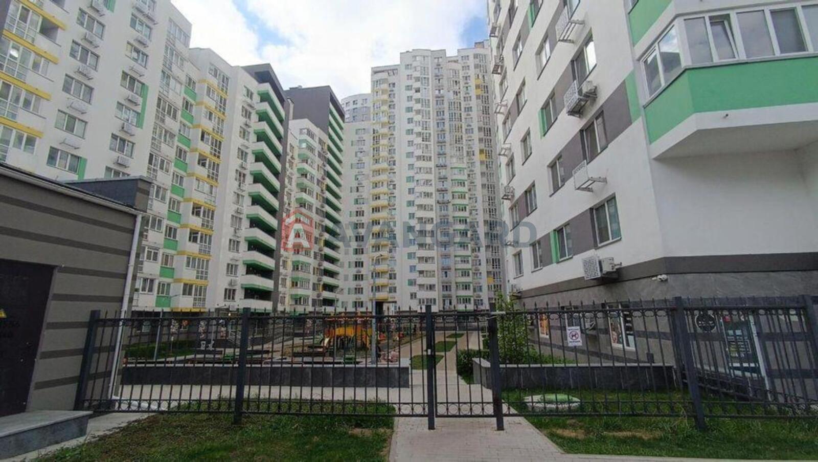 2 ��. ��������, 69/-/11 ��. �., 22/22 ������ ���� 2