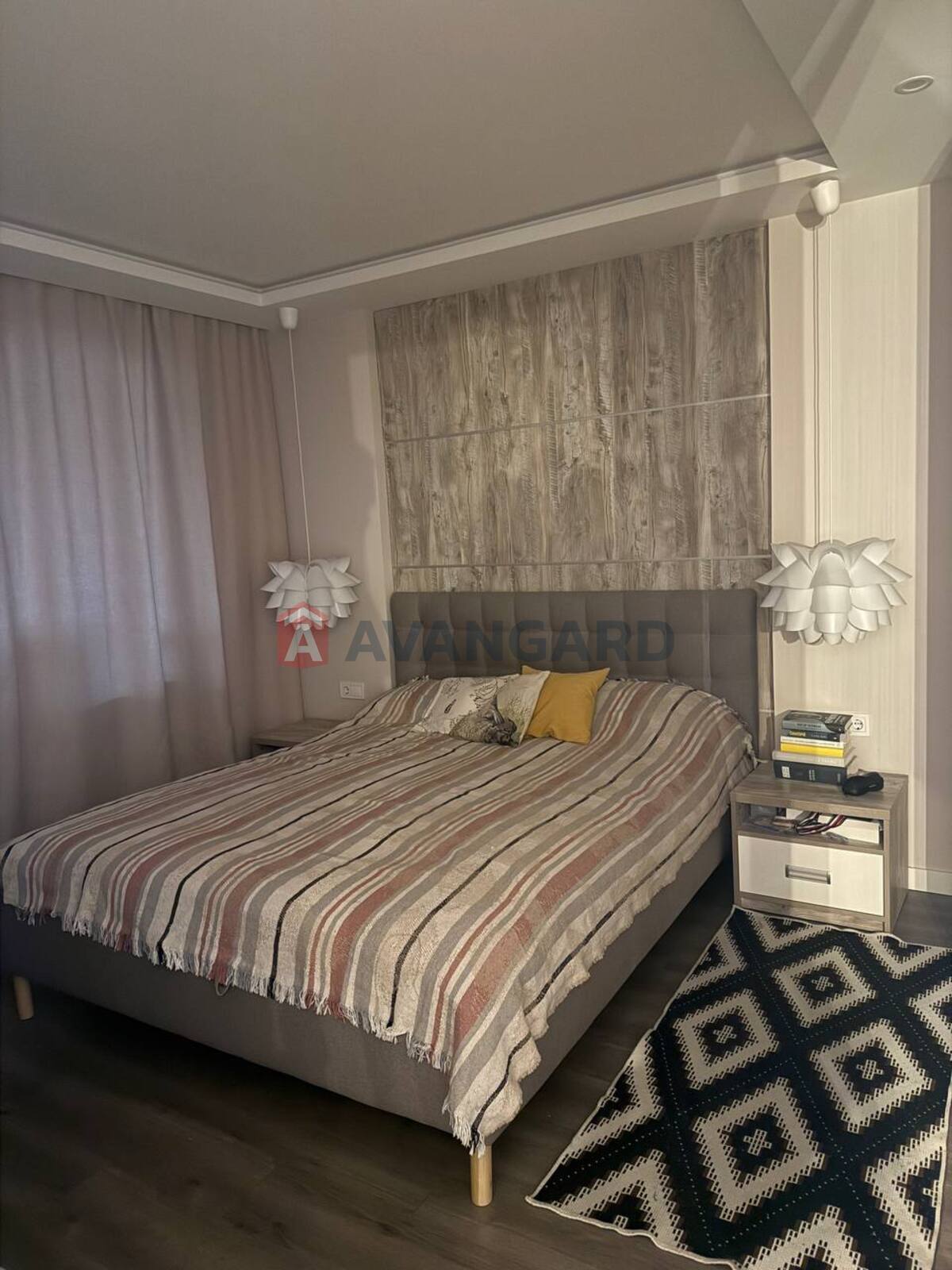 3 . , 70,6/-/8 . ., 9/9   16