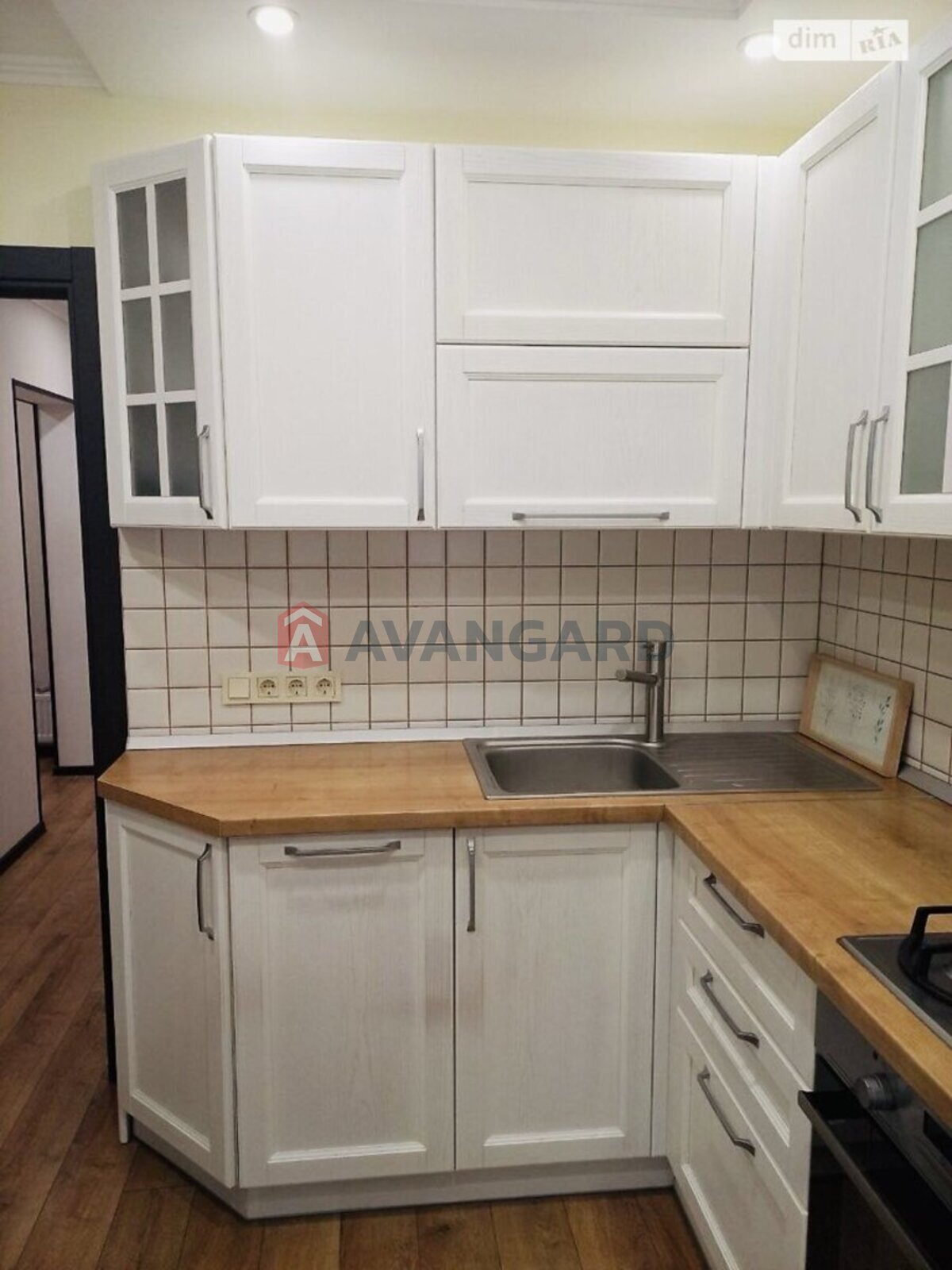 2 ��. ��������, 72/-/16 ��. �., 6/10 ������ ���� 8