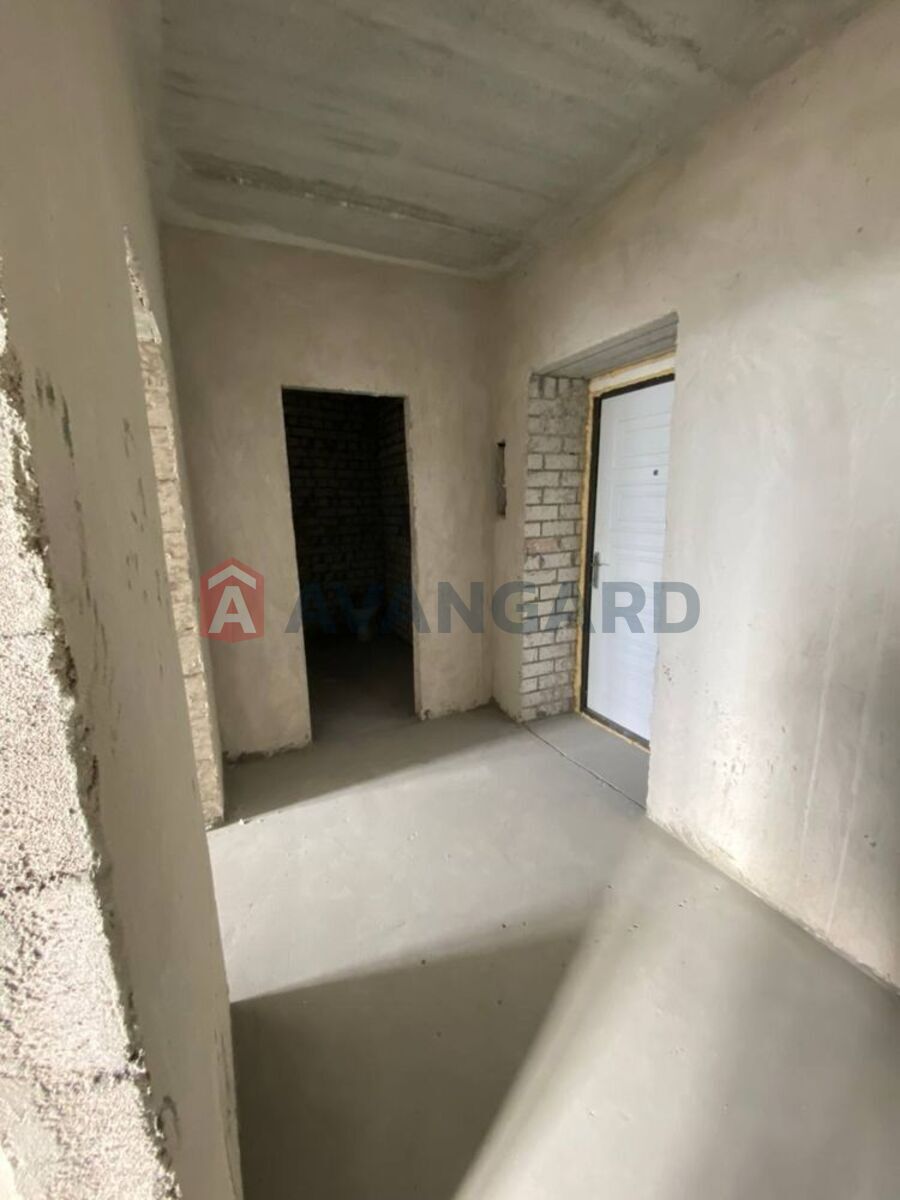 2 ��. ��������, 82/-/41 ��. �., 10/11 ������ ���� 10