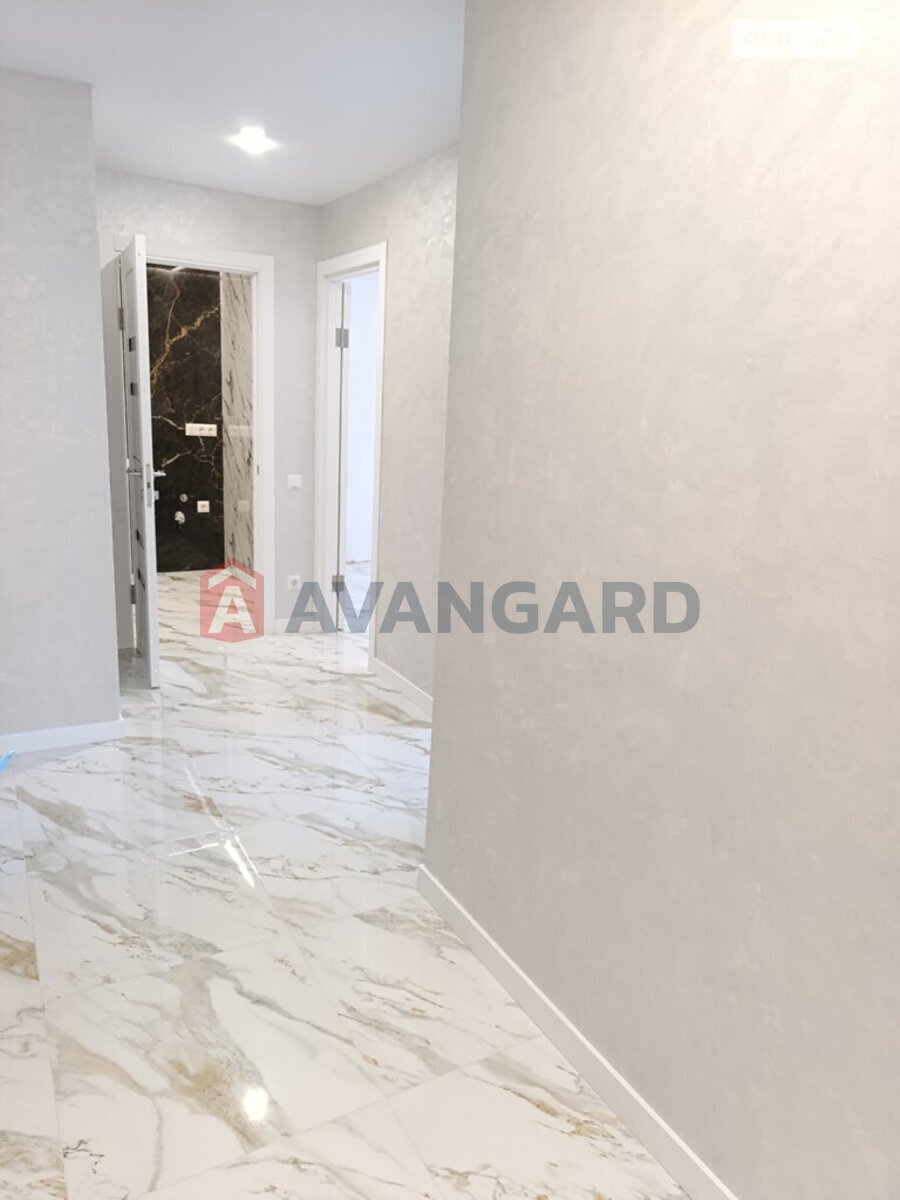 2 ��. ��������, 69/36/14 ��. �., 10/10 ������ ���� 21