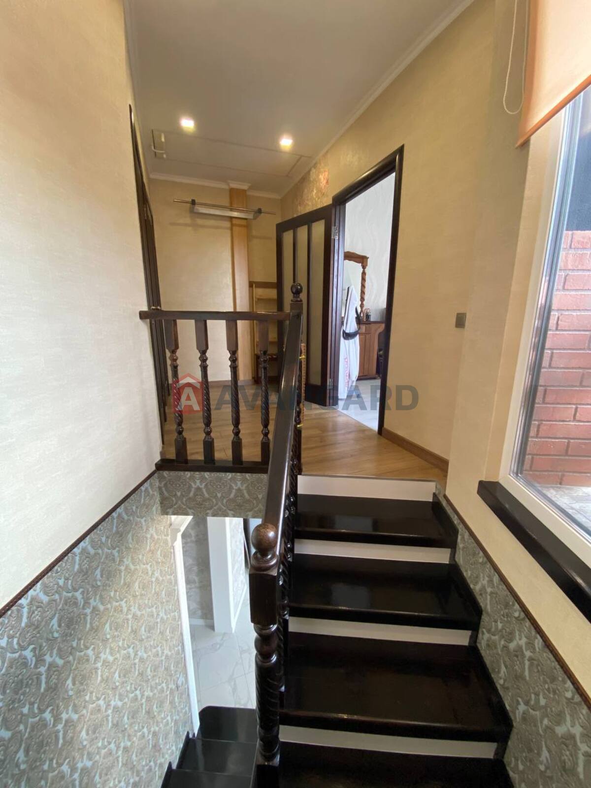 2 . , 78/-/32 . ., 8/8   10