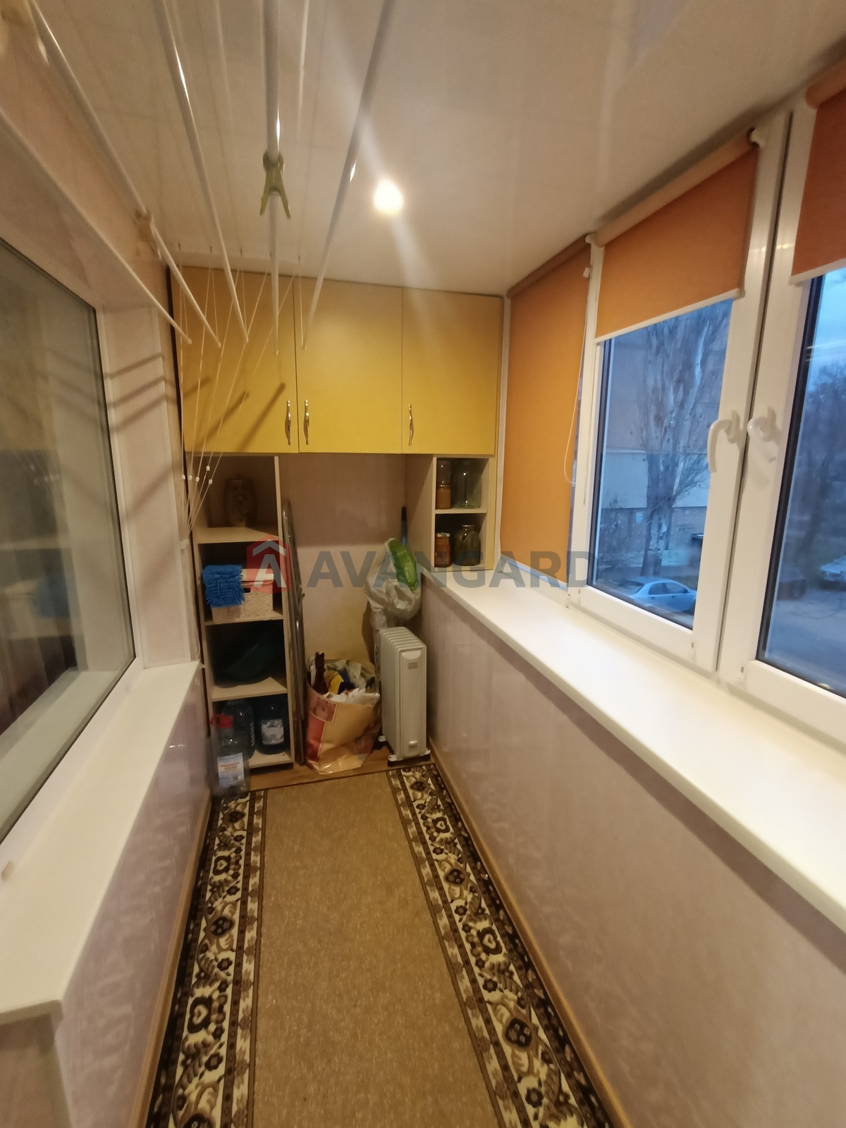 2 ����. ��������, 44/-/6 ��. �., 2/5 ���� ���� 9