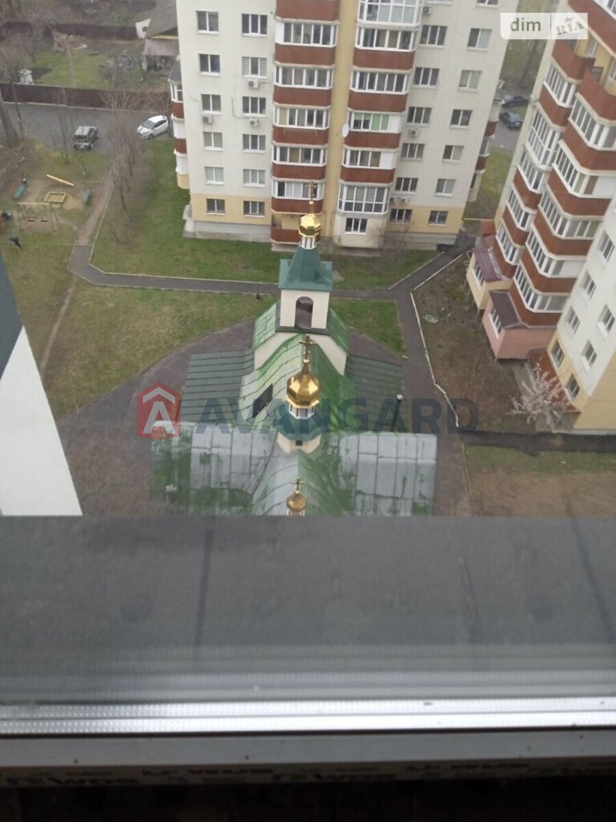 1 ����. ��������, 40/19/12 ��. �., 10/11 ���� ���� 13