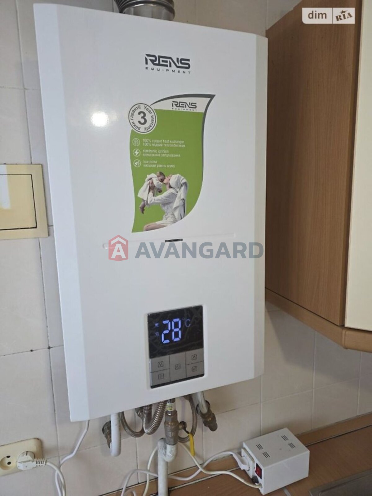 3 ��. ��������, 43/28/6 ��. �., 2/2 ������ ���� 10