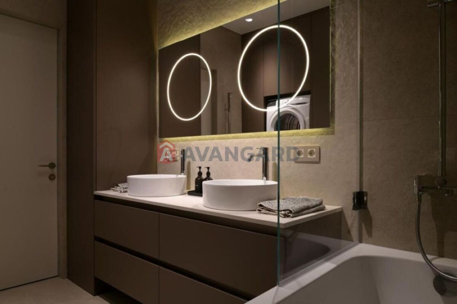 2 ��. ��������, 68/30/20 ��. �., 12/26 ������ ���� 13