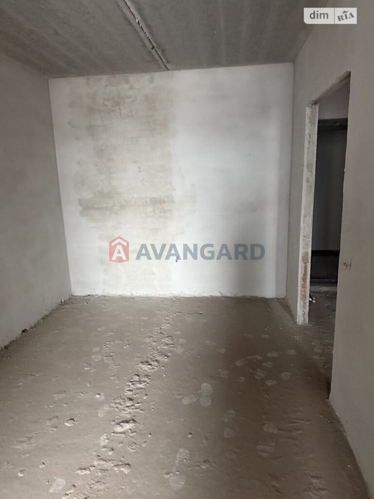 1 ��. ��������, 43/-/- ��. �., 5/10 ������ ���� 3