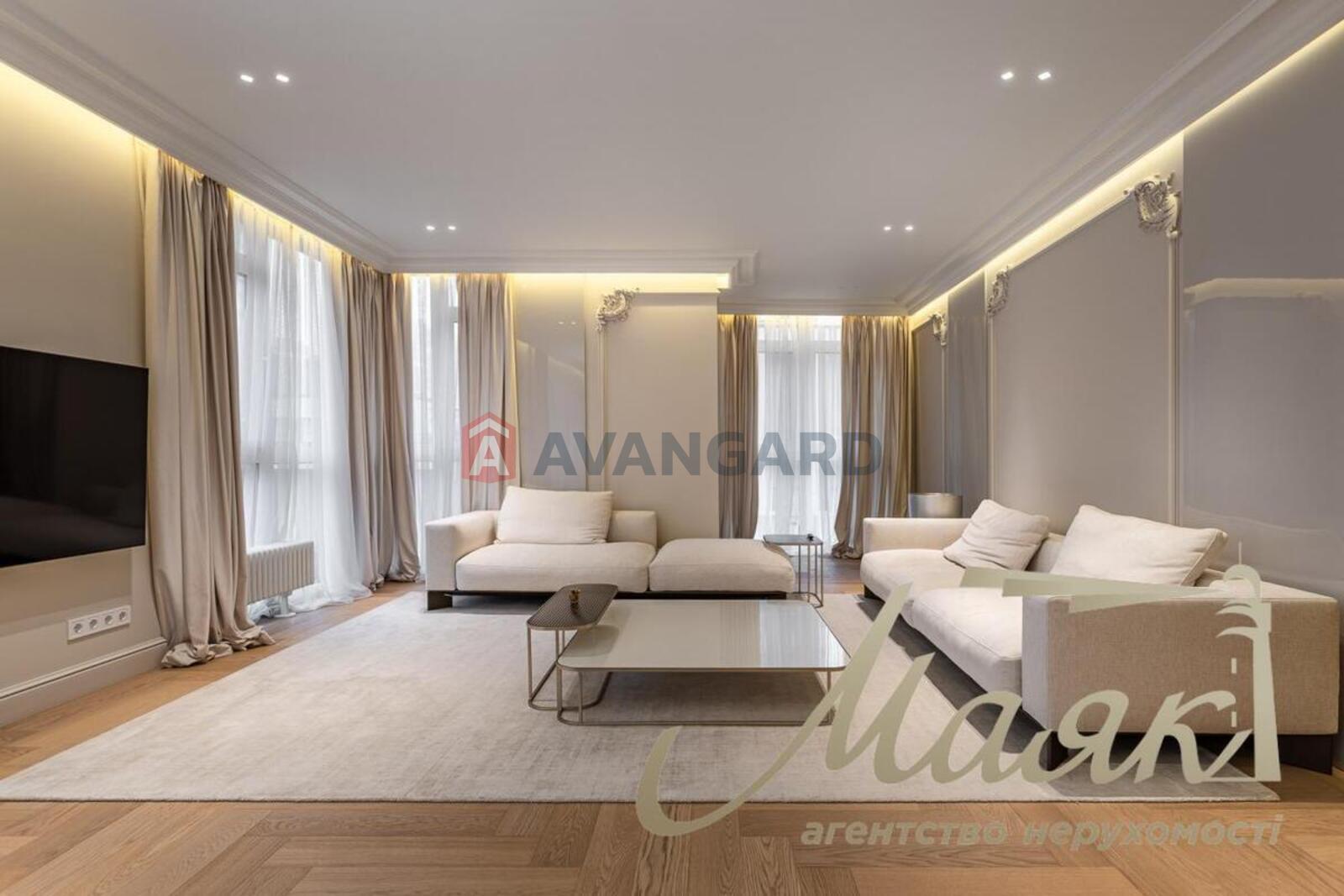 3 ��. ��������, 122/60/40 ��. �., 12/24 ������ ���� 19