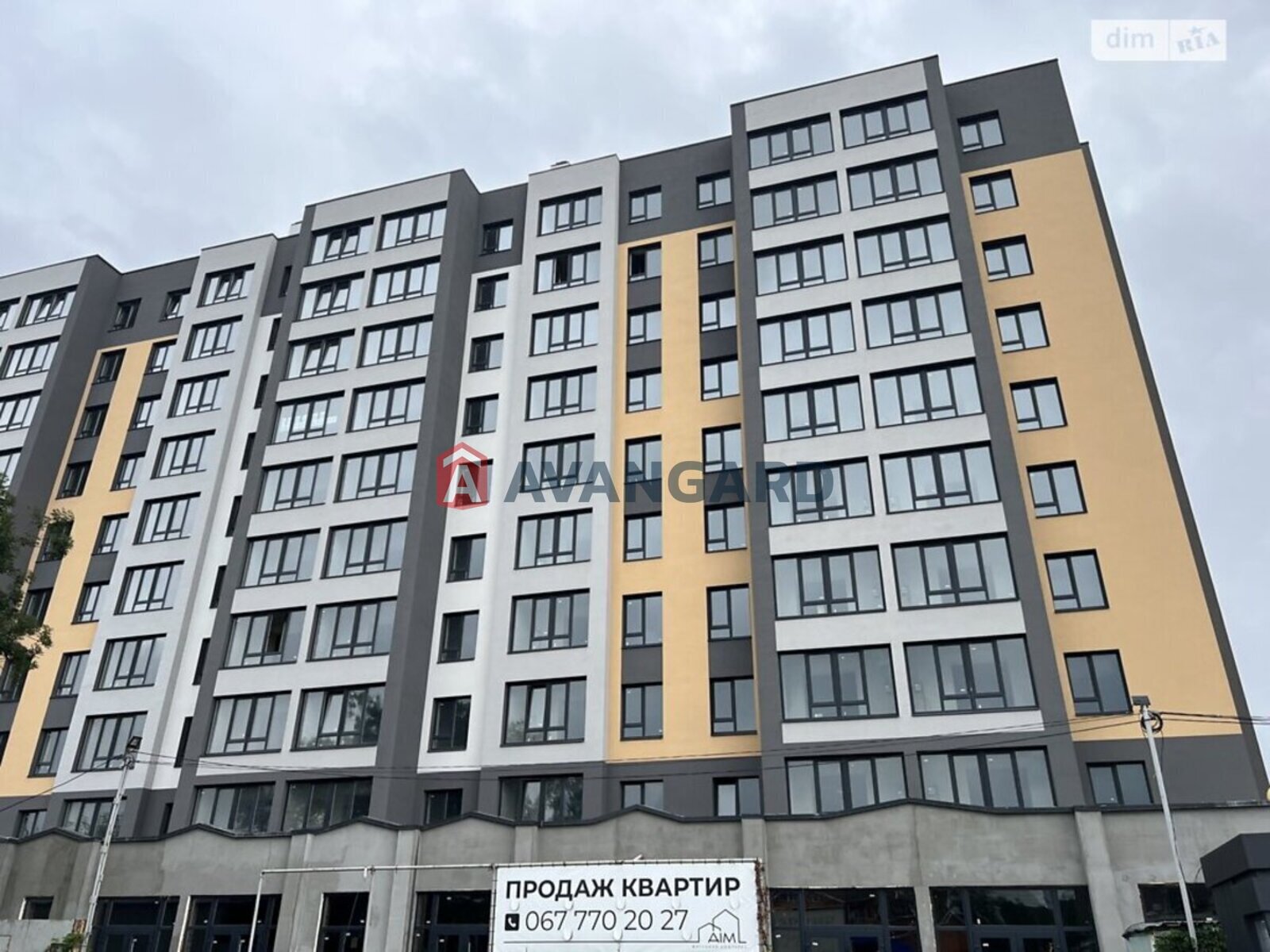 1 ��. ��������, 54/-/28 ��. �., 9/10 ������ ���� 1