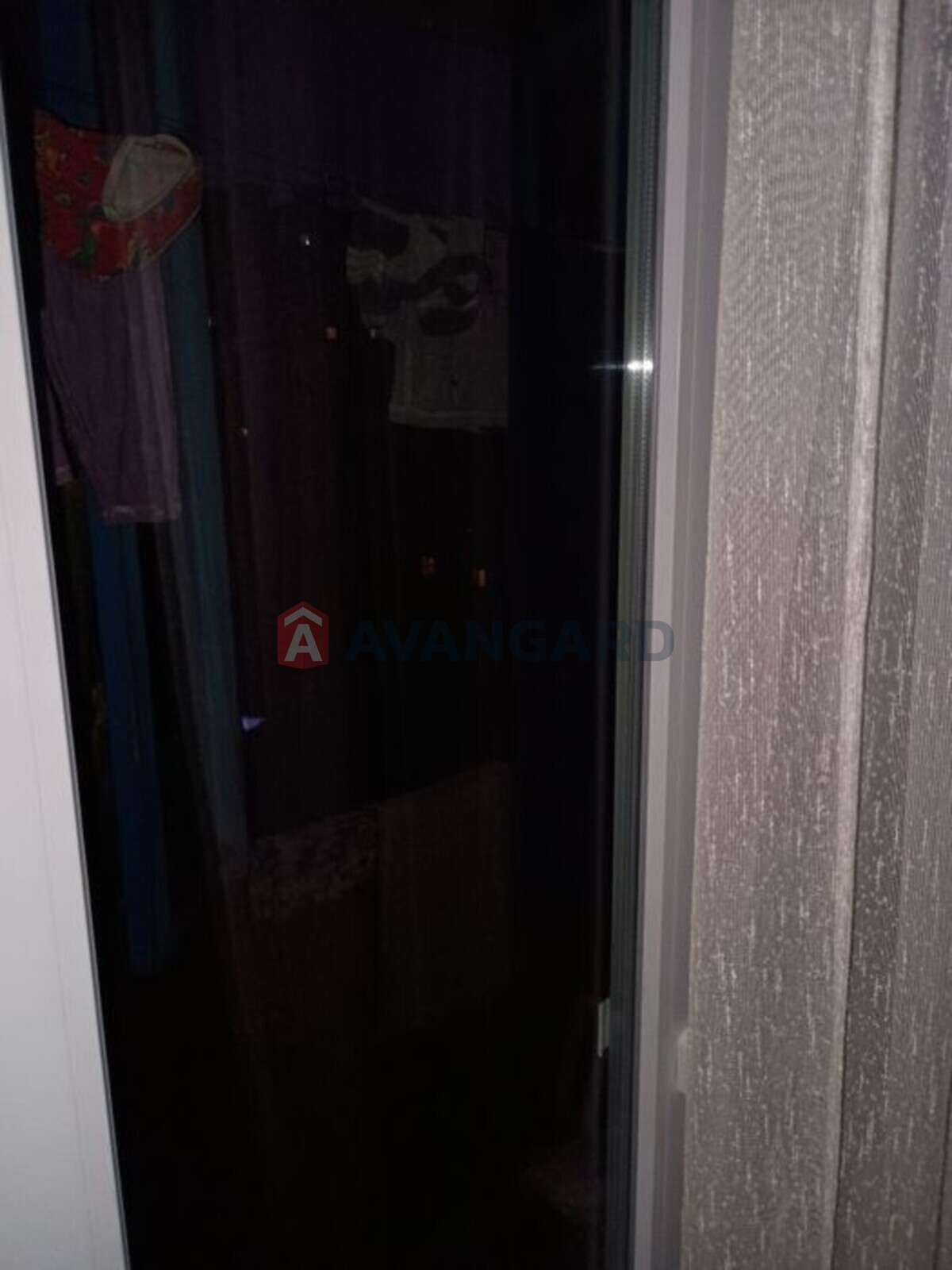 1 ��. ��������, 30/-/6 ��. �., 5/5 ������ ���� 8