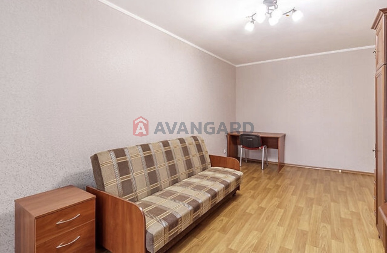 1 ��. ��������, 36/17/8 ��. �., 2/9 ������ ���� 1