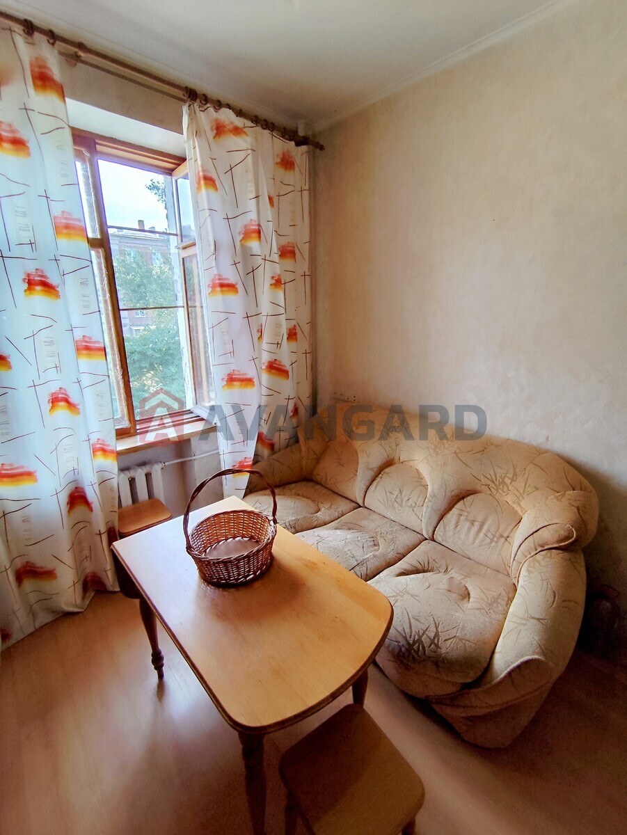 1 . , 41/-/7 . ., 3/5   3