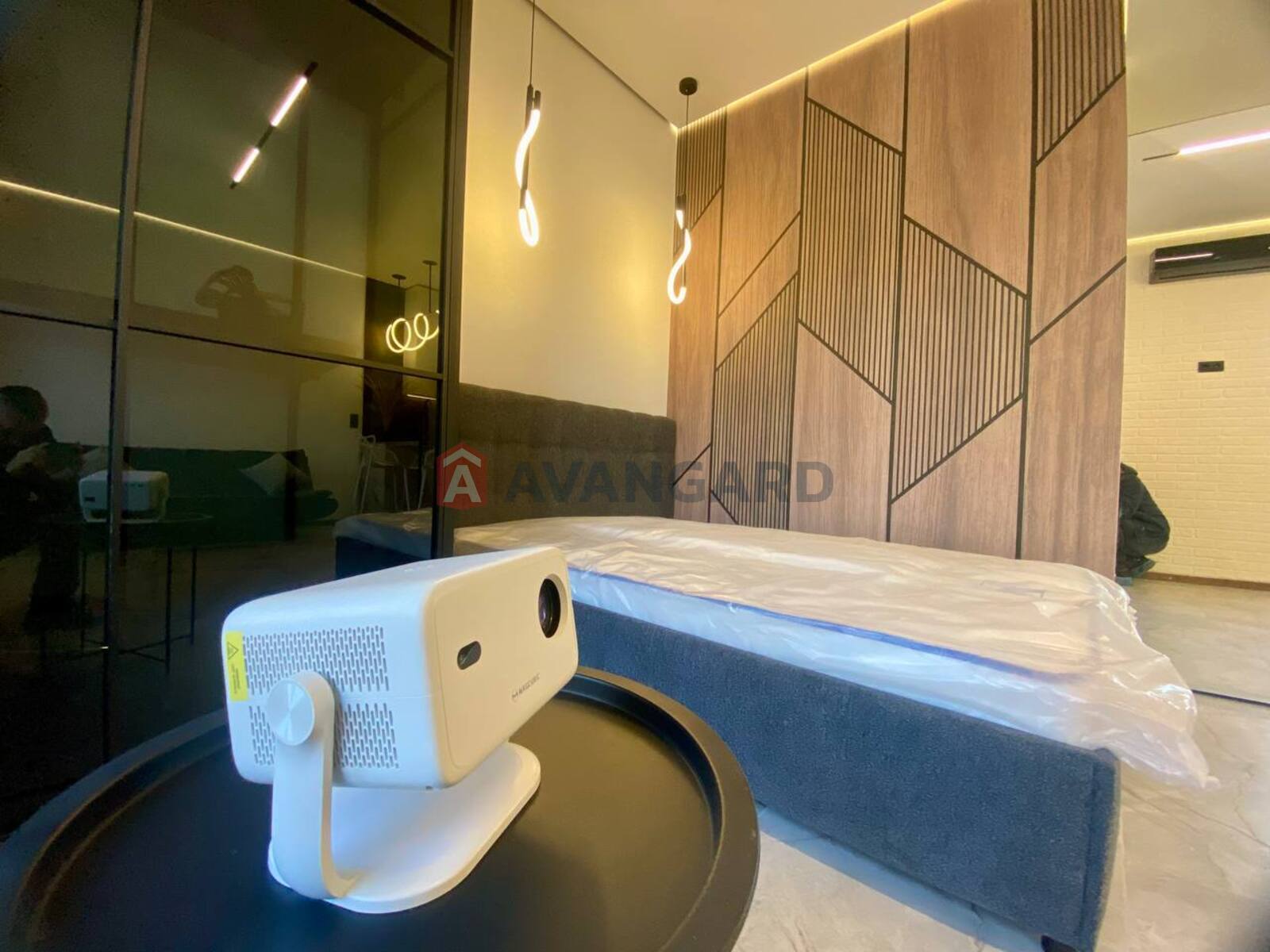 1 ��. ��������, 29.6/26.2/3.4 ��. �., 7/8 ������ ���� 10