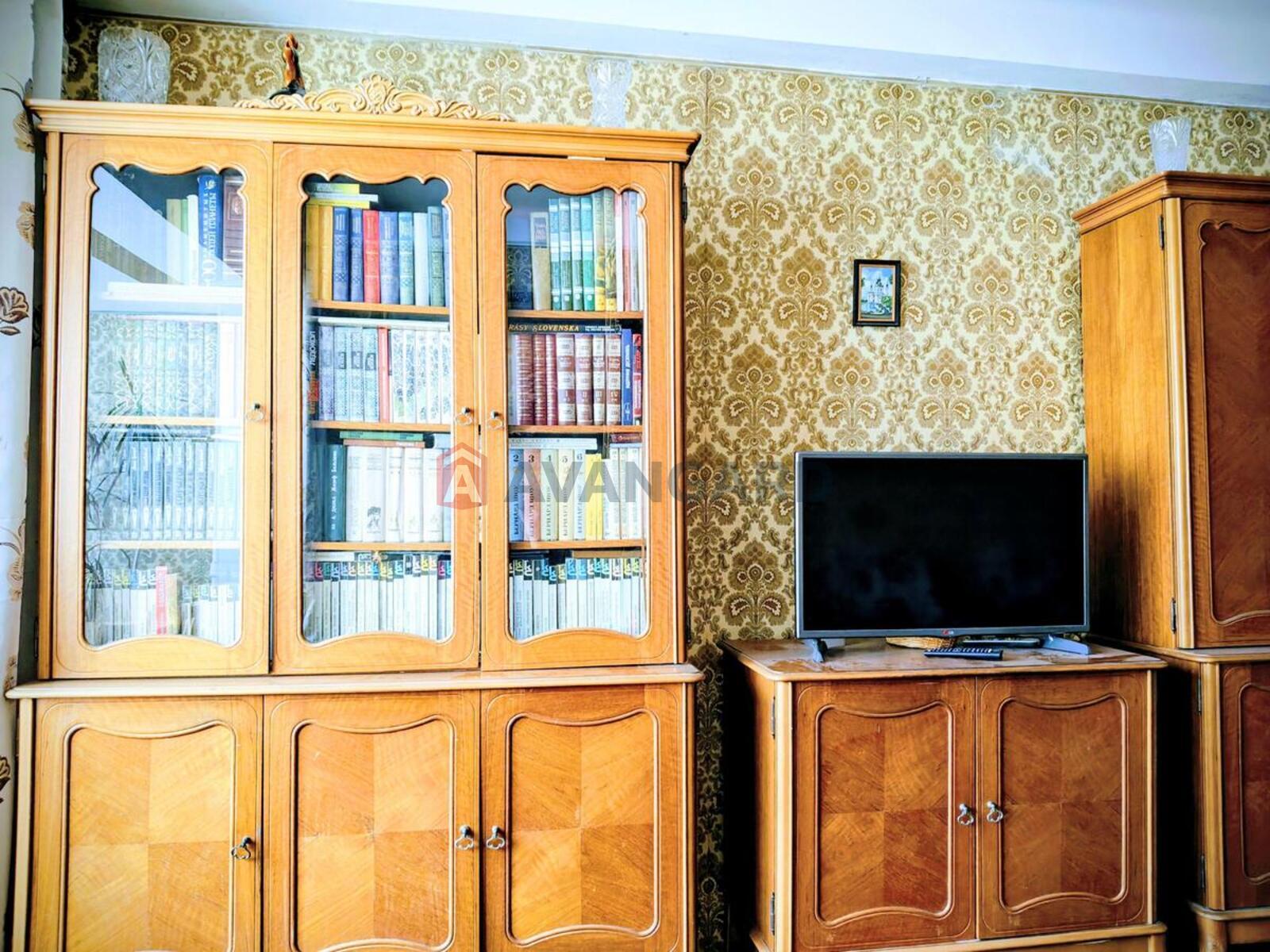 3 ����. ��������, 73/48/7 ��. �., 1/3 ���� ���� 3