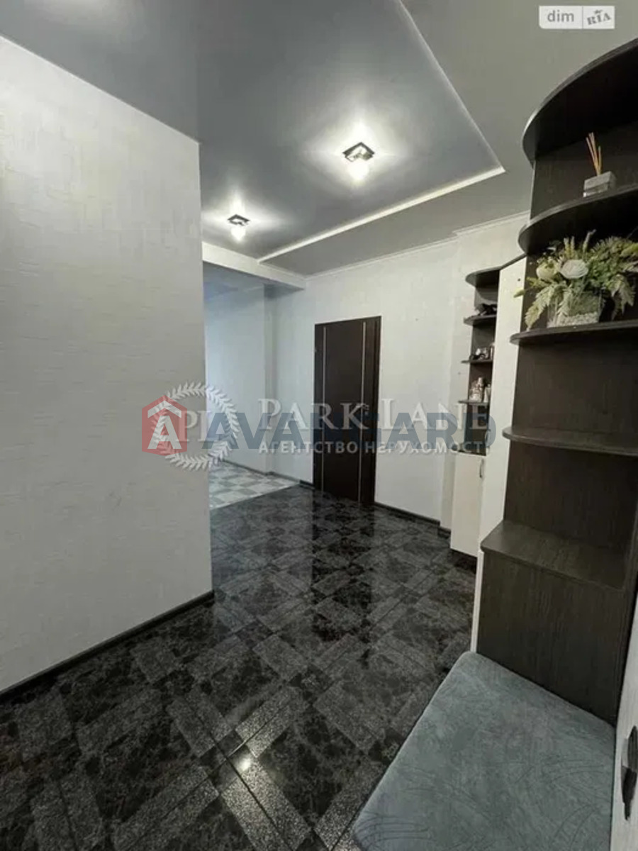 1 ��. ��������, 78/-/11 ��. �., 7/18 ������ ���� 16