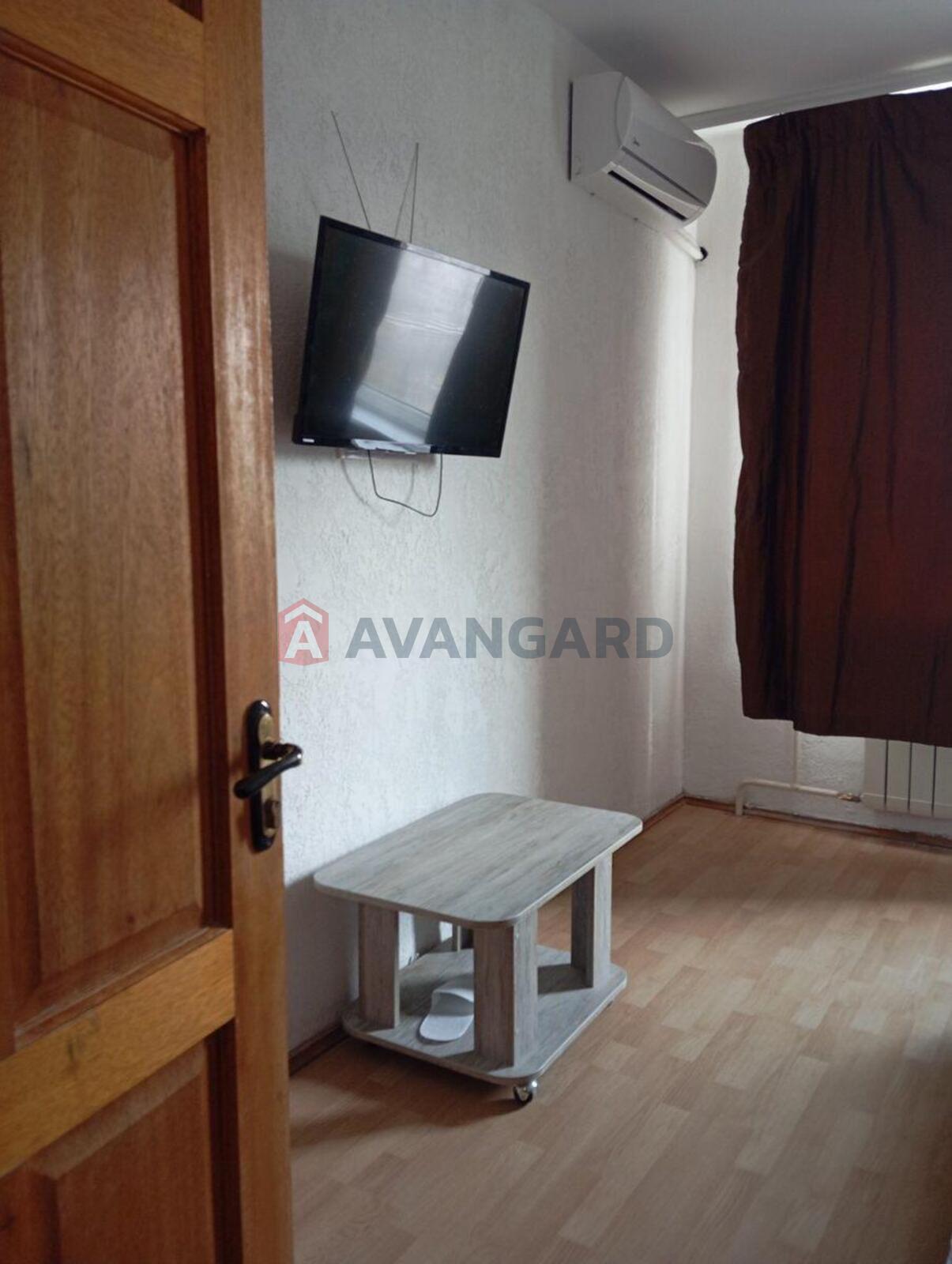 3 ��. ��������, 82/50/- ��. �., 10/16 ������ ���� 3