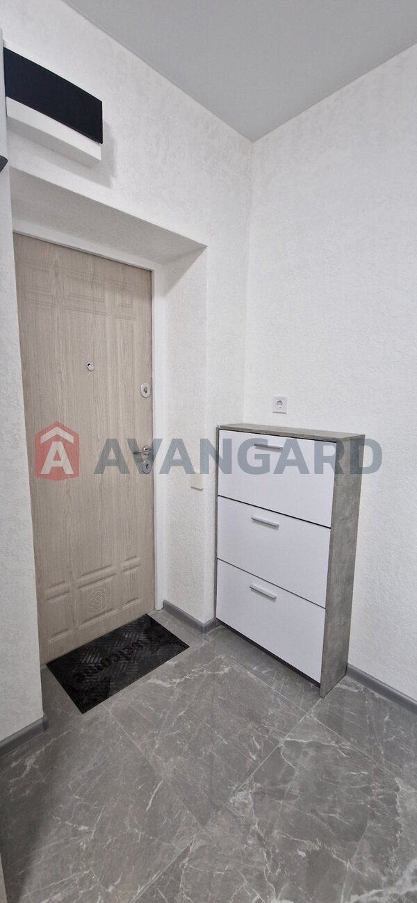 1 ��. ��������, 34/15/10 ��. �., 3/6 ������ ���� 10