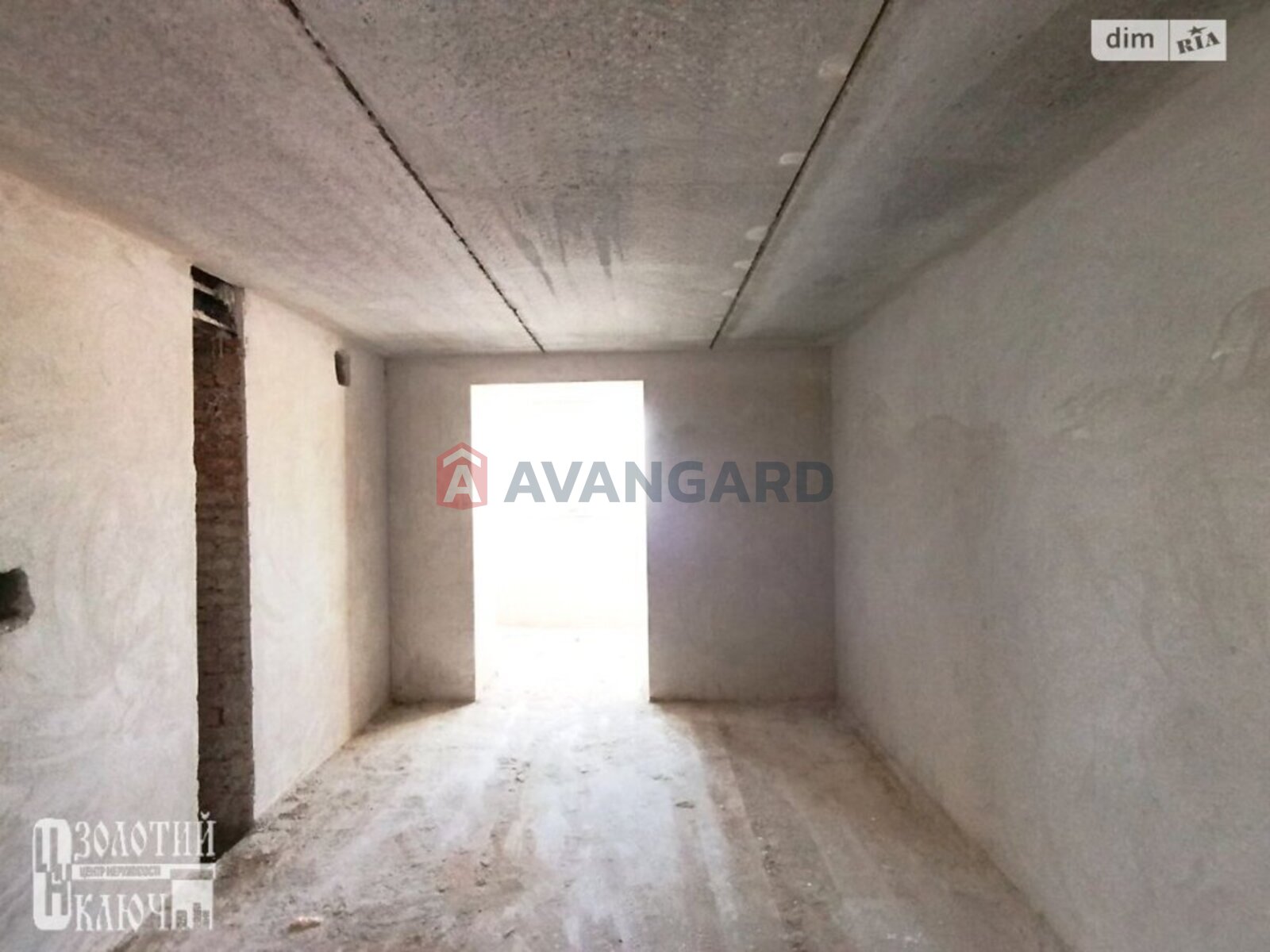 2 ��. ��������, 71/35/17 ��. �., 9/10 ������ ���� 11