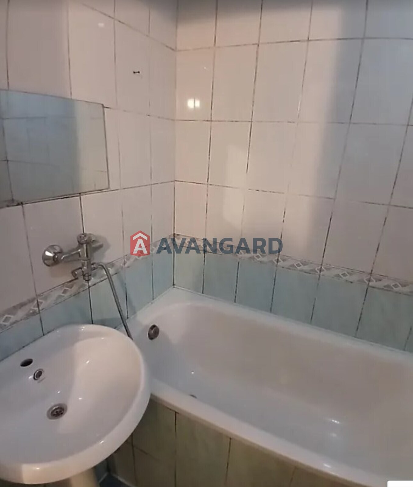 3 кім. квартира, 68/-/7 кв. м., 3/9 поверх фото 2 3 кім. квартира, 68/-/7 кв. м., 3/9 поверх фото 2