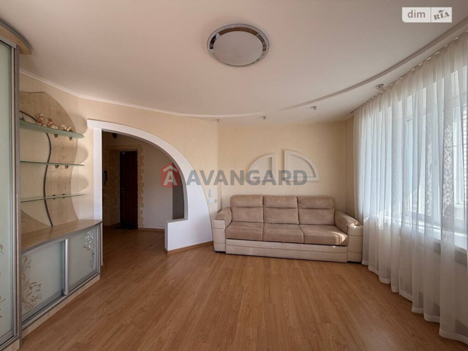 2 ��. ��������, 60/29/10 ��. �., 9/10 ������ ���� 9