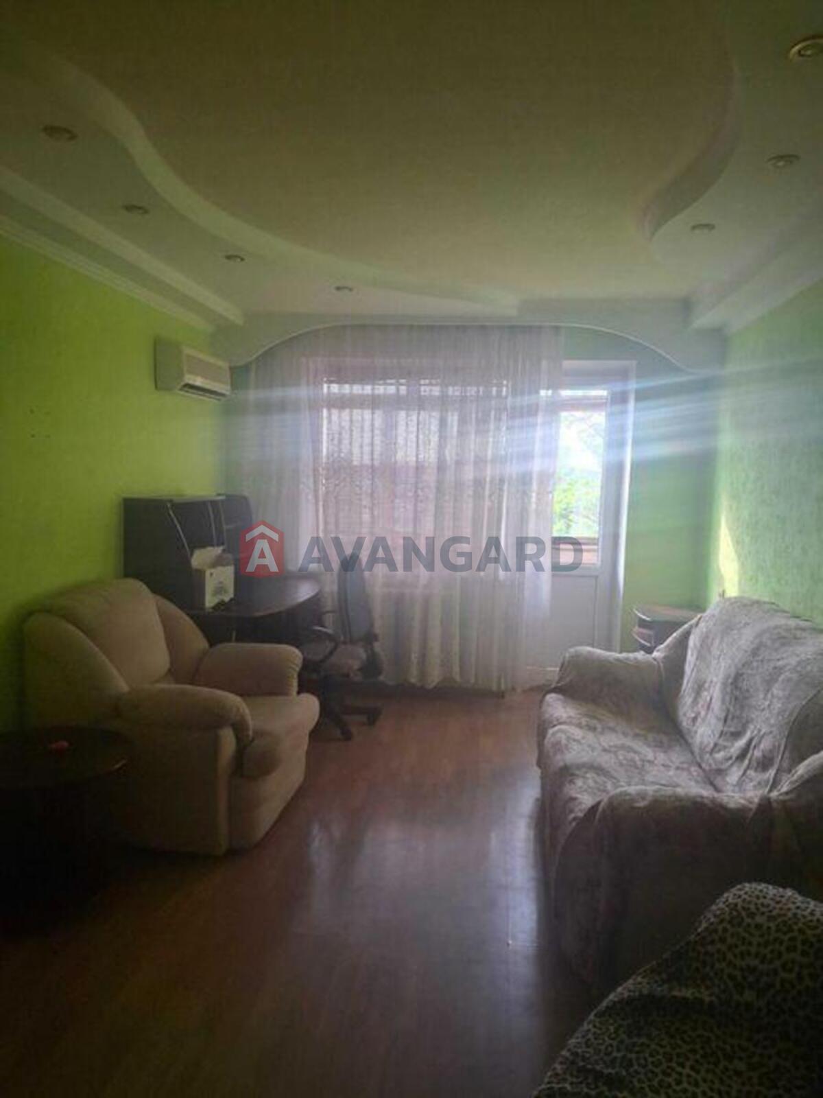 2 ����. ��������, 45/-/6 ��. �., 4/5 ���� ���� 1
