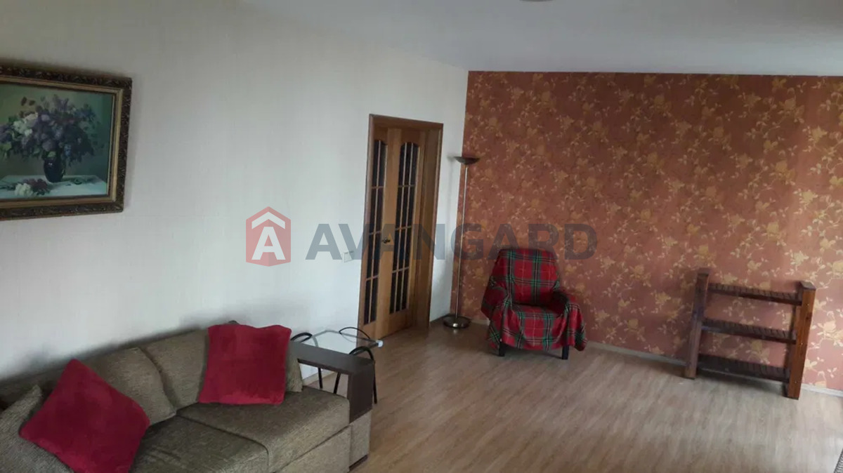 2 ��. ��������, 85/-/11 ��. �., 7/22 ������ ���� 8