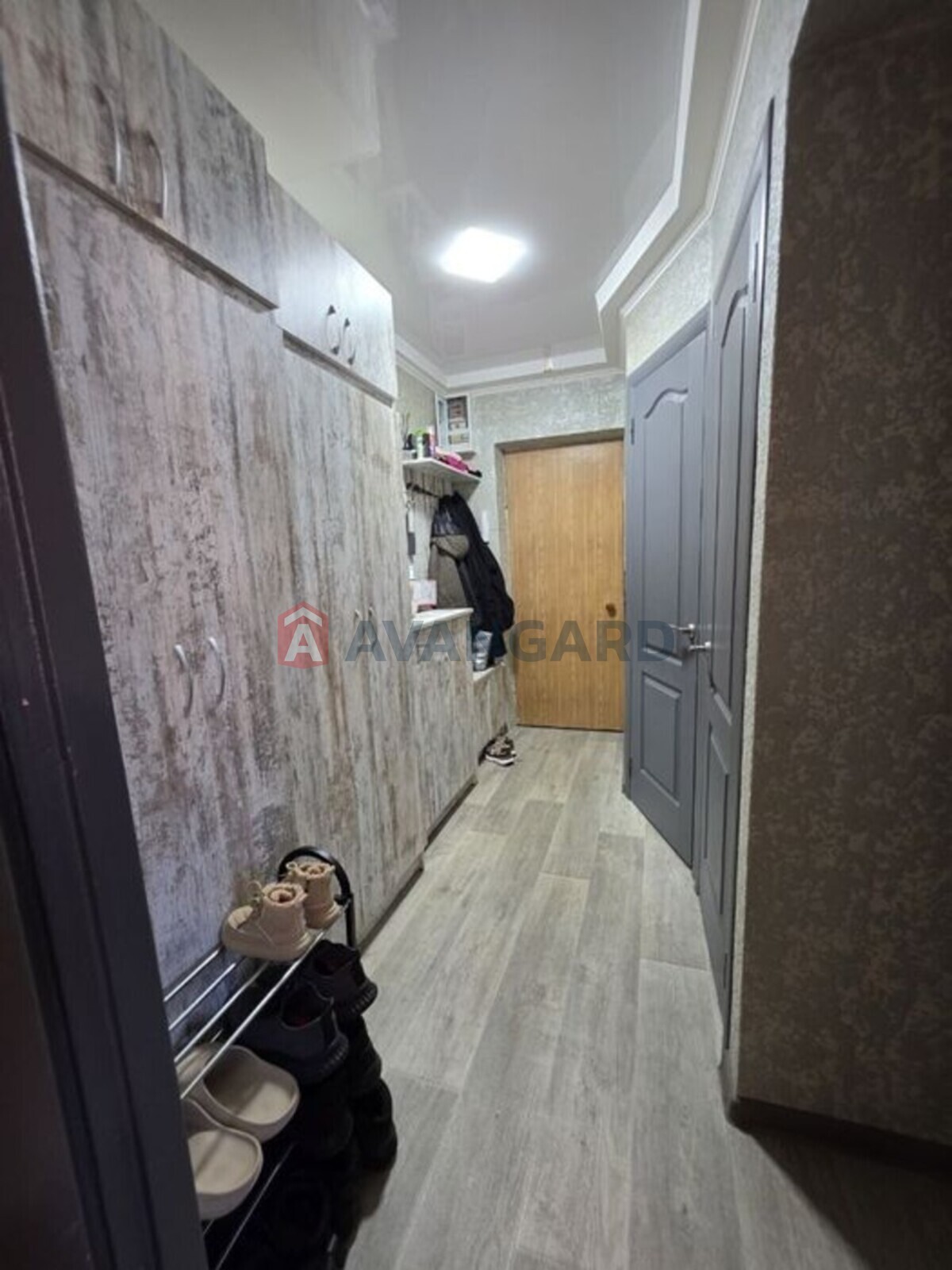 2 ����. ��������, 45/-/6 ��. �., 4/5 ���� ���� 6